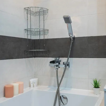 P&o Wola Tarasy Appartamento *